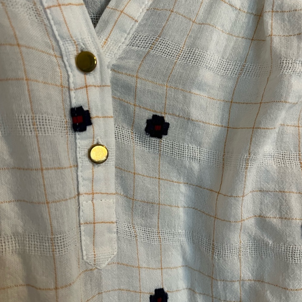 Farmers Market White and Black Women's Blouse - Picture 5 of 5